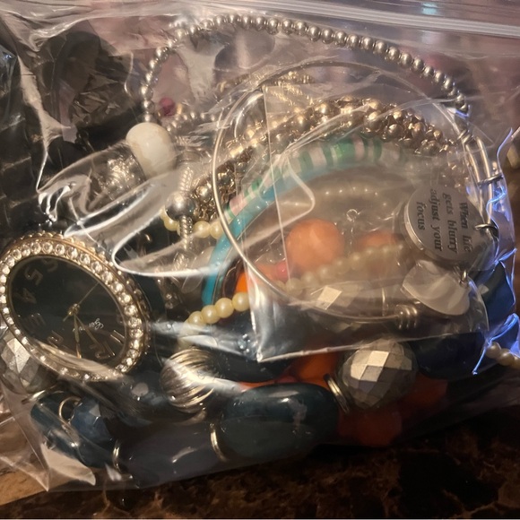 1lb jewelry bags - Picture 2 of 4
